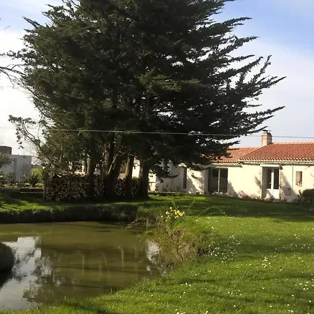 Chambres D'hotes Les Ruelles
